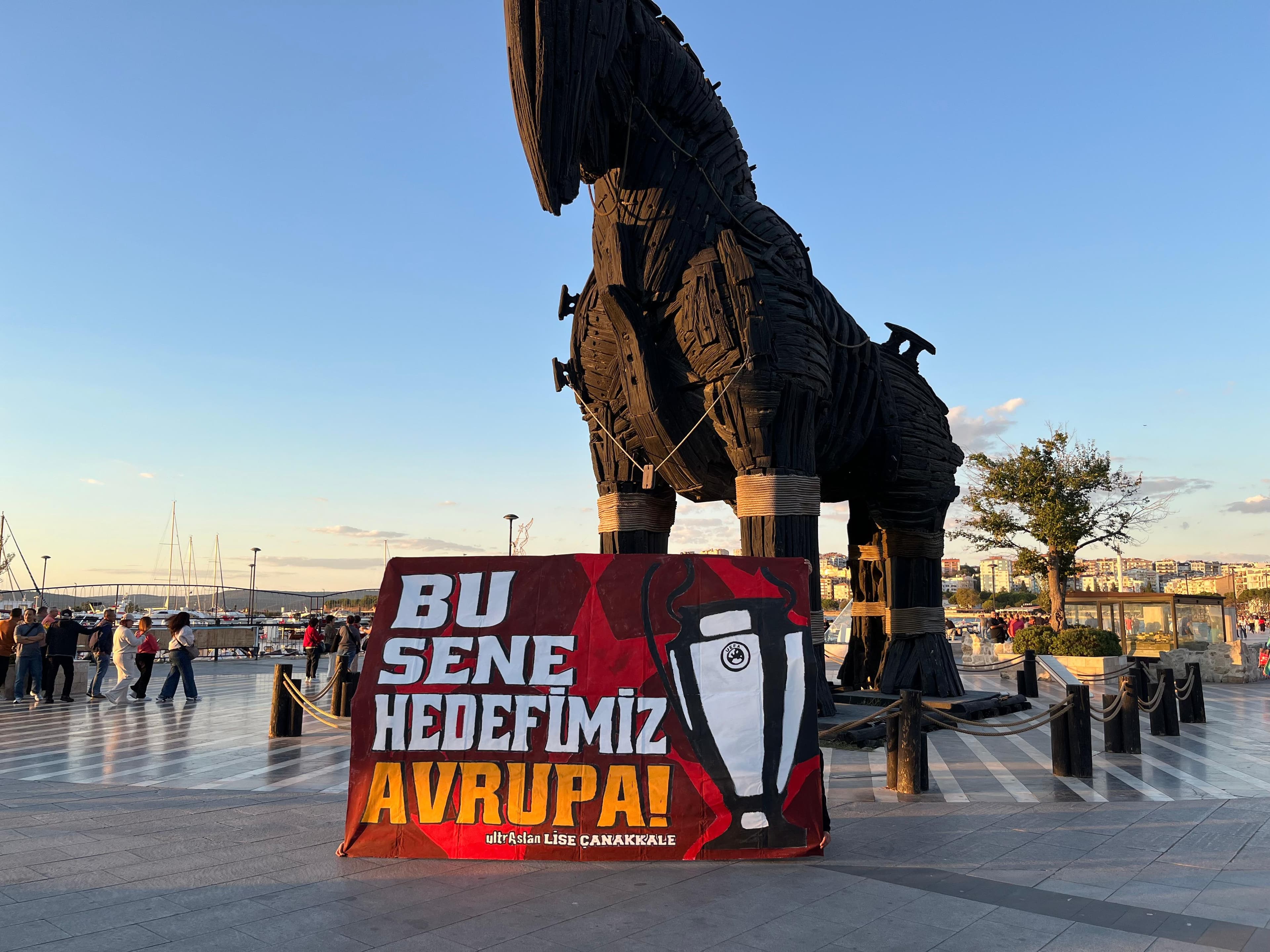 Pankartlarımız