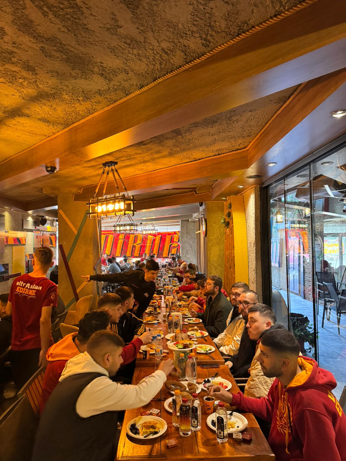 ultrAslanLİSE Edirne Temsilciliğimiz Geleneksel Kahvaltıda Buluştu — 1